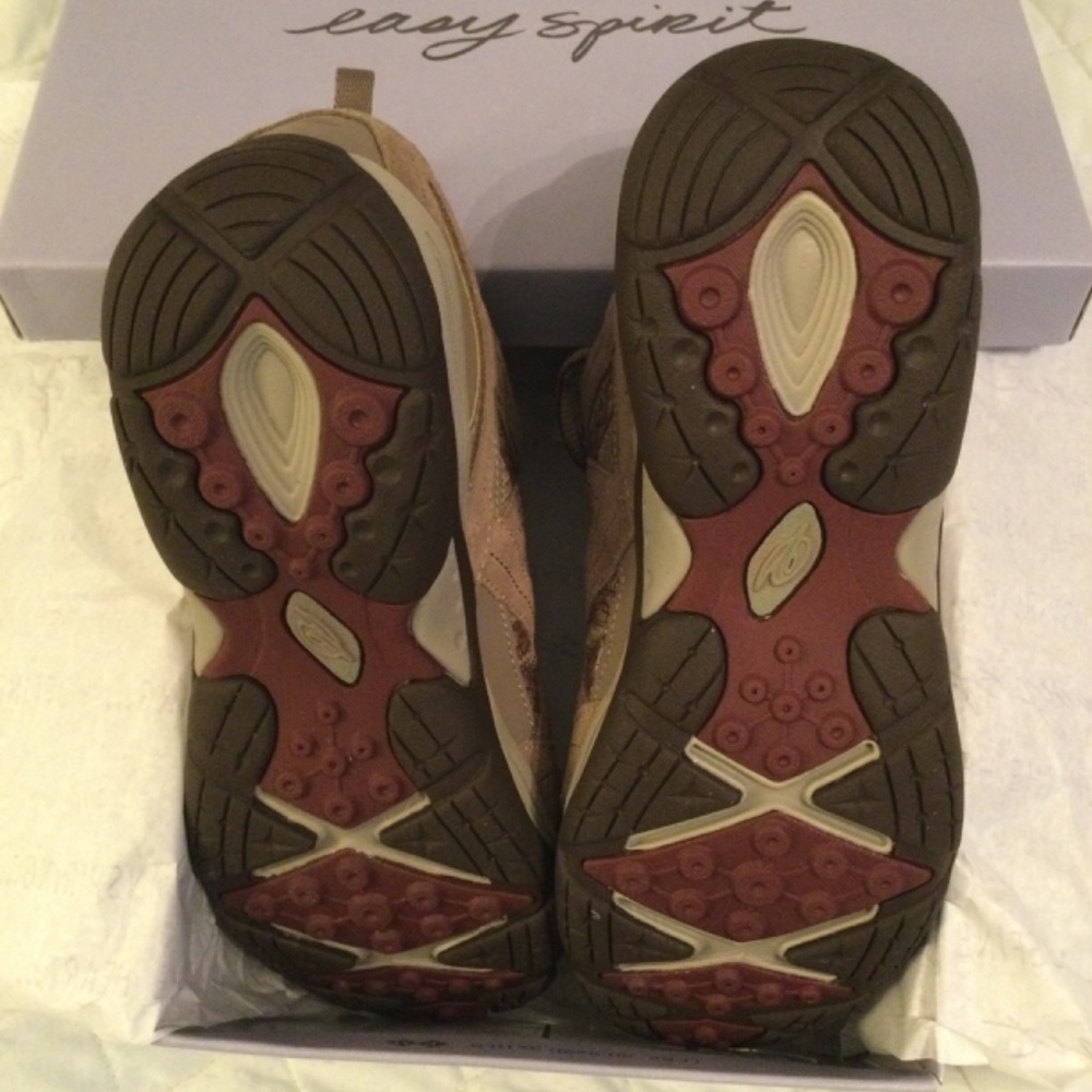 Women’s Walking shoes - Picture 4 of 7